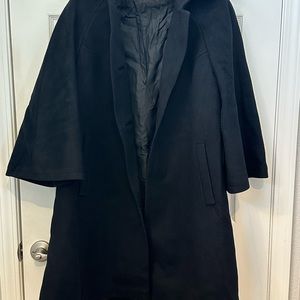 Nouveaute 100% Wolle (German for wool) Winter Coat in Black